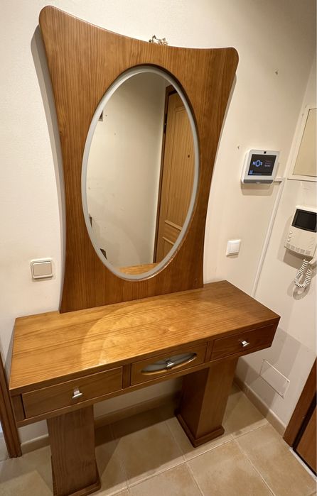 Móvel para entrada com Espelho