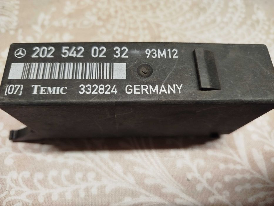 Блок керування світлом 2025420432, 2025420232 Mercedes w202