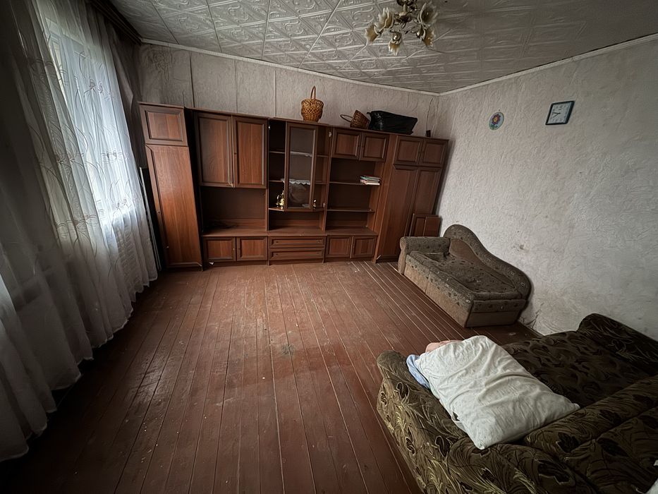 Продаж 2-кімнатної квартири в центрі с. Вовчків