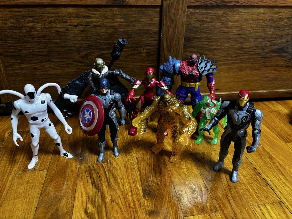 Набір фігурок Марвел