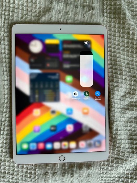 iPad Pro 10.5 64 GB рожевий айпад про 10.5 64 Гб планшет Apple