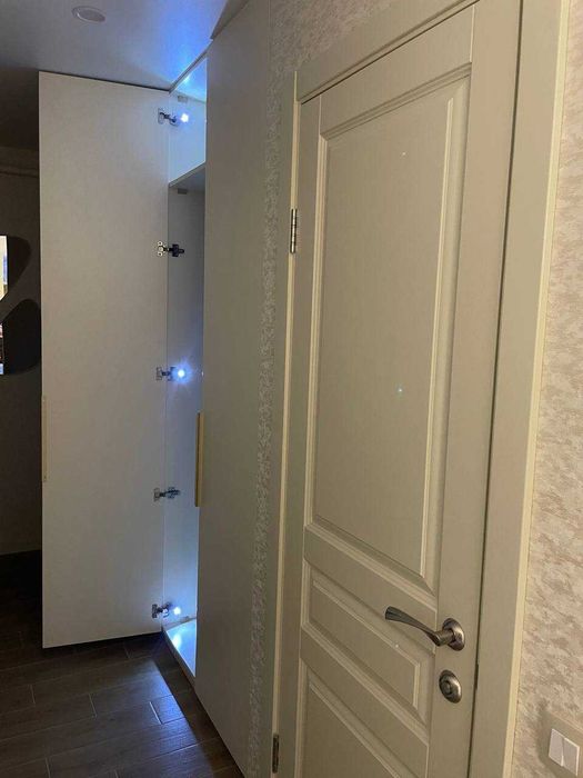 Продам 1к Лазаревського (Мініна) 3, дизайн ремонт, метро