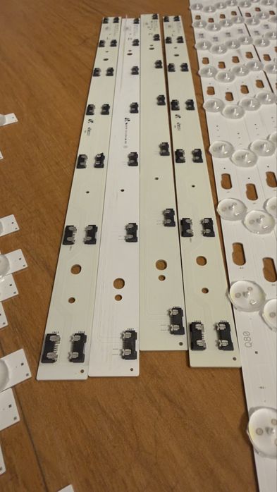 Barras LED Backlight Samsung QE75Q85RAT (75”)