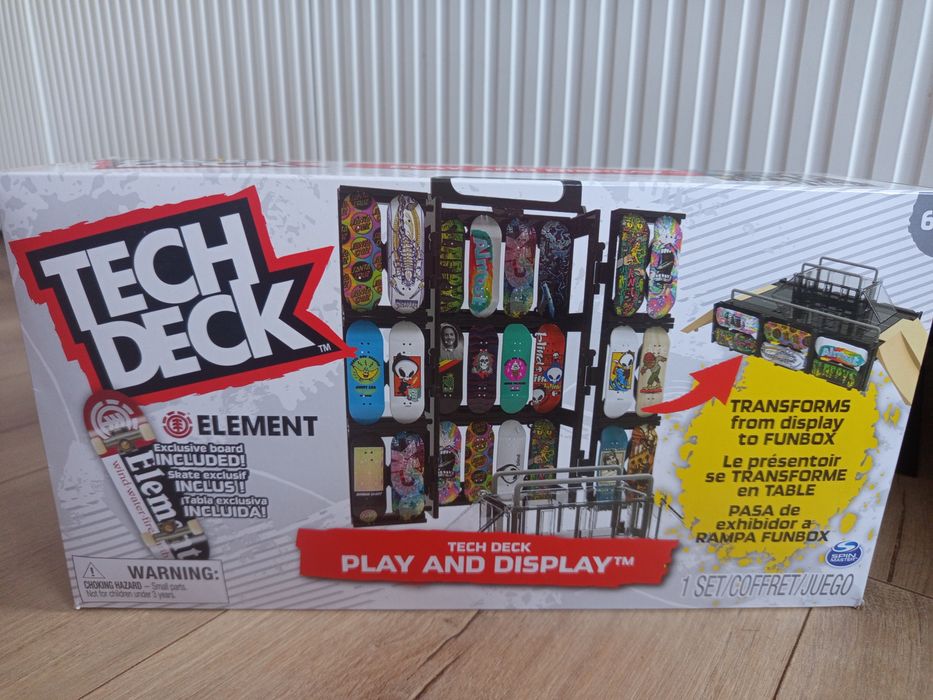 Tech Deck Play and Display