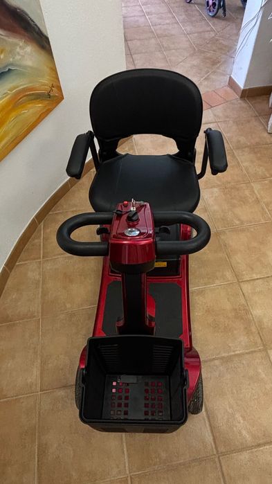 Mobility scooter