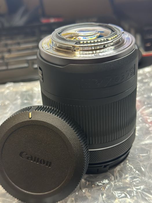 Обʼєктив Canon RF 24-105mm f4-7.1 is stm