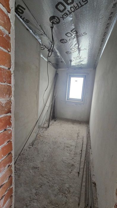 Продається добротний будинок у популярній серед покупців  локації