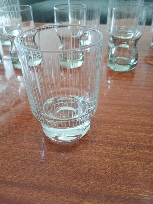 Zestaw szkła PRL | 6 szklanek retro + 6 kieliszków baryłek | Vintage