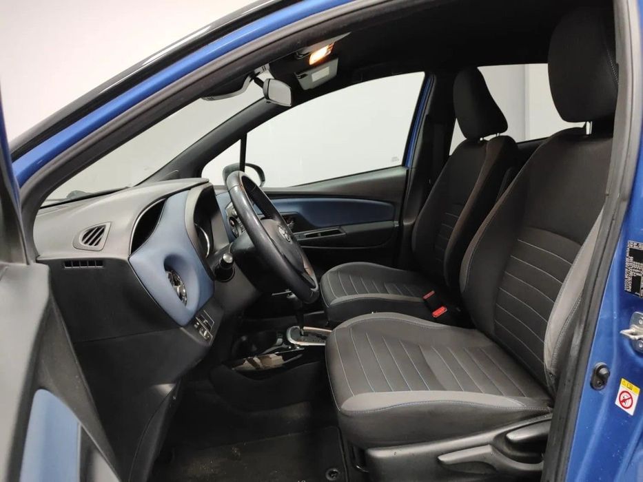 Toyota Yaris 1.5 HSD Square Collec.Blue
