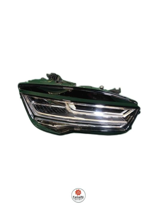 Ótica / Farol Direito AUDI A7 Sportback RS7 quattro (412 kW / 560 cv) [10.2013 - 04.2018]