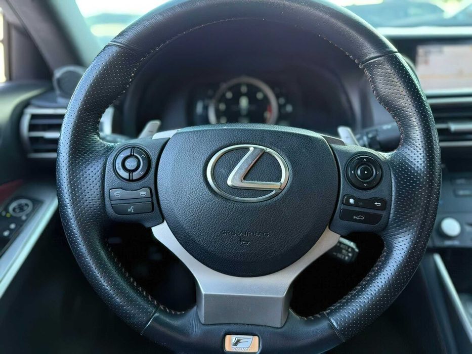 Lexus IS 350      2015