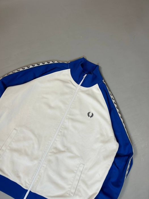 Олімпійка Fred Perry