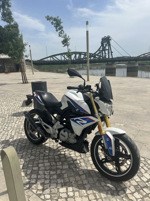 Bmw 310R.