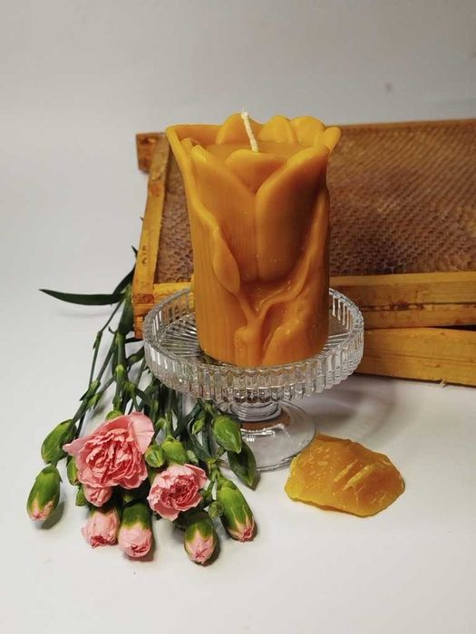 Świeca walec tulipan z wosku pszczelego