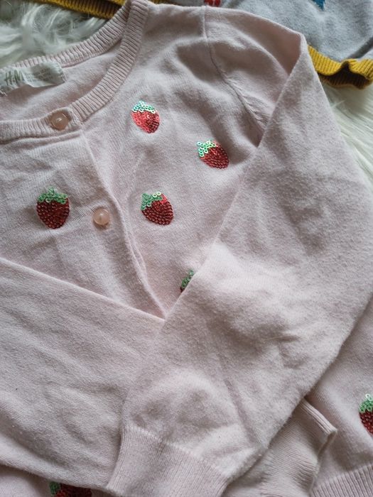 Paka ubrań dziewczęcych