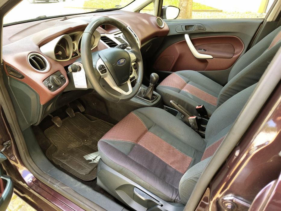 Ford fiesta 1.4tdci bom estado geral