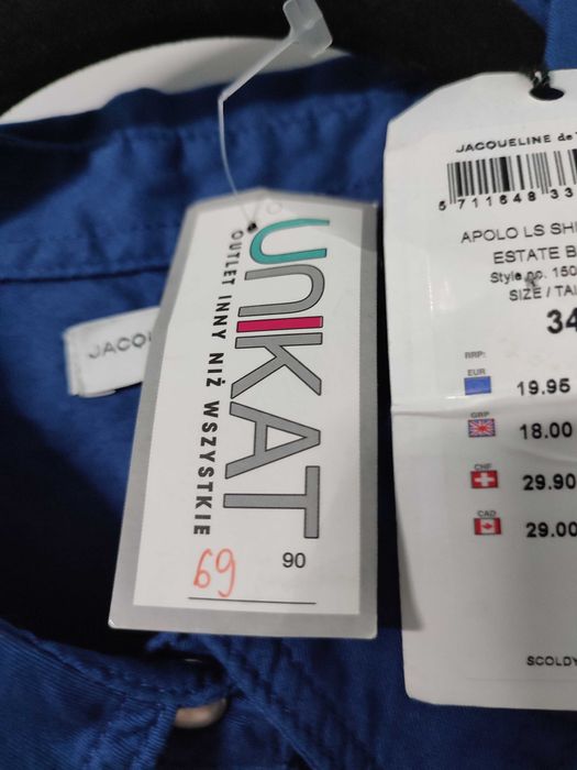 Klasyczna elegancka damska koszula