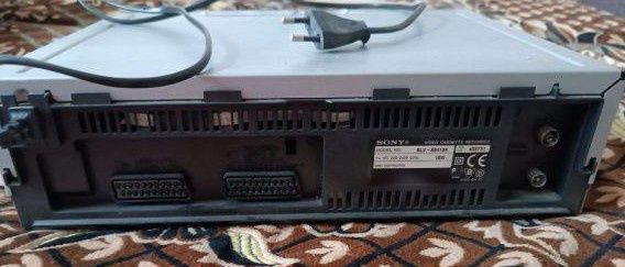 Відеомагнітофон чудовий стан