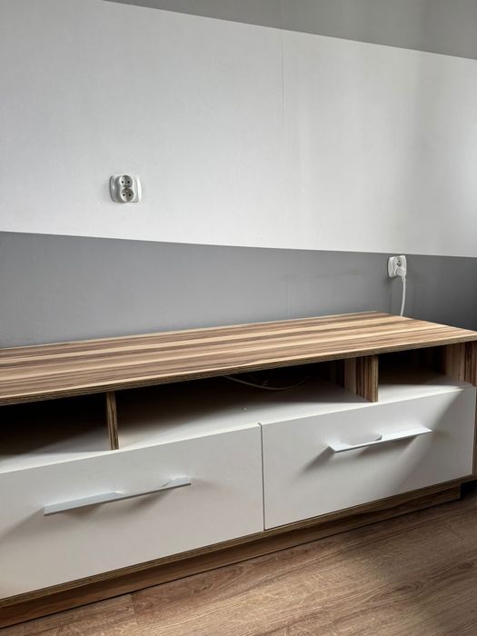 Stolik kawowy i szafka TV