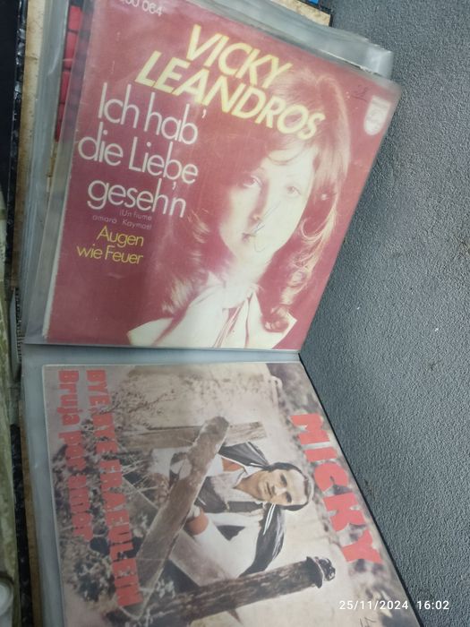 Coleção de 40 LPS variada música portuguesa antiga