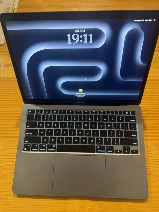 Macbook M1 2020