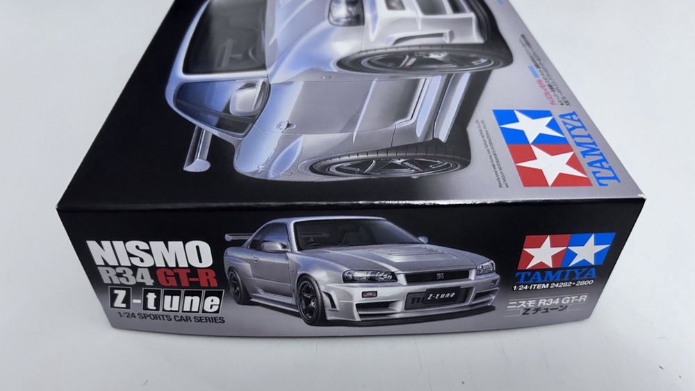 Samochód Nissan NISMO R34 GT-R Z-tune model Tamiya 24282