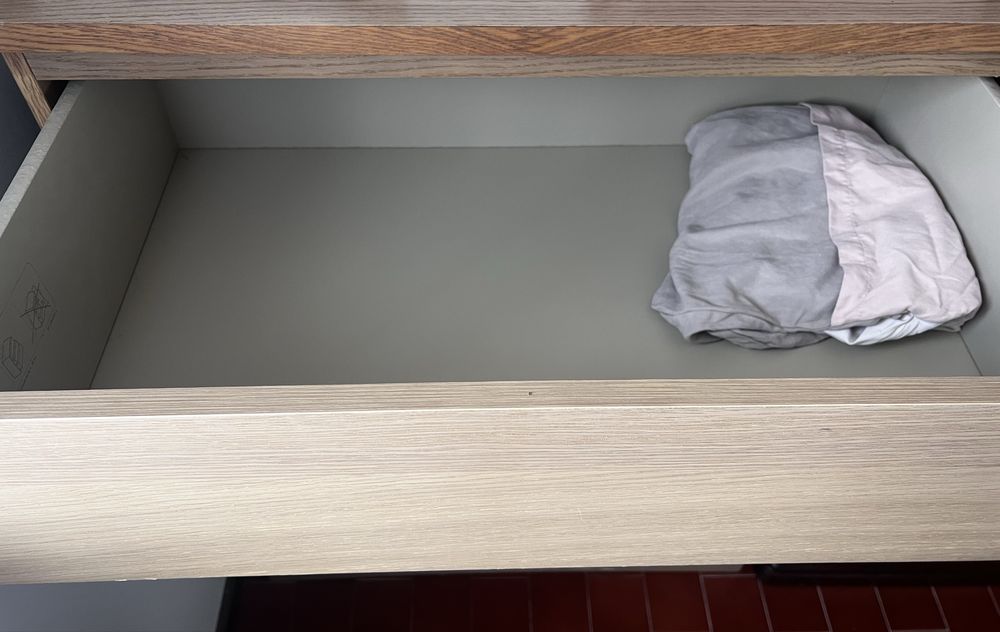 Comoda ikea 4 gavetas