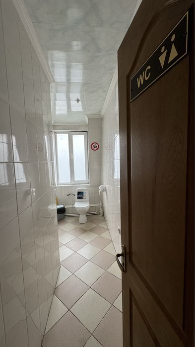 Офісні приміщення в місті Новоселиця