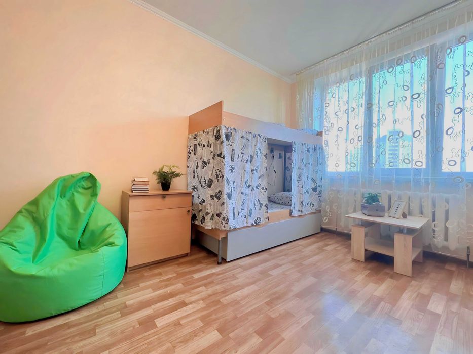 Современный хостел с отоплением для студентов метро Лыбедская.