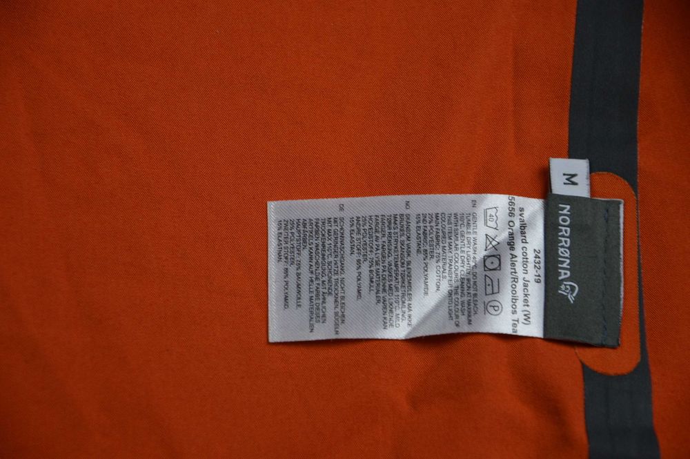 Norrona Svalbard Cotton damska kurtka przeciwdeszczowa - M