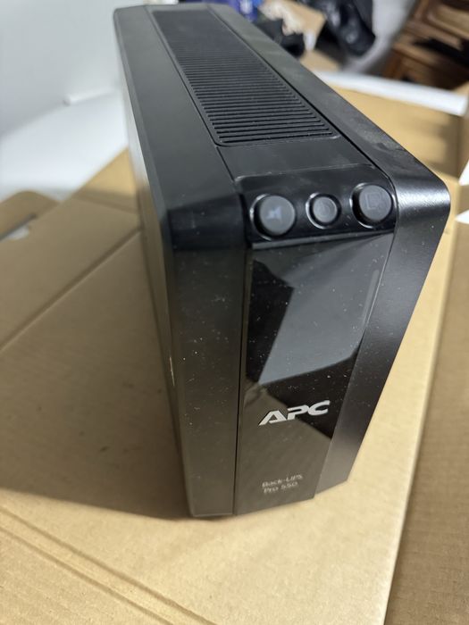 Back-UPS Pro 550 Economizadora de Energia da APC