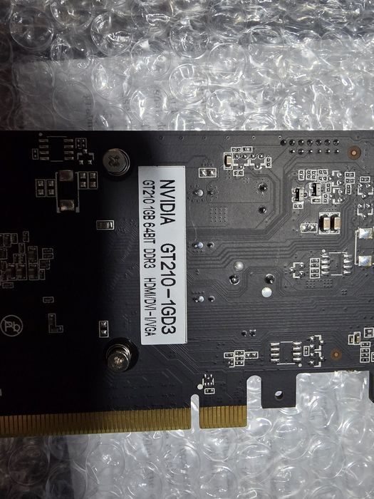 Placa gráfica Nvidia gt210 1Gb