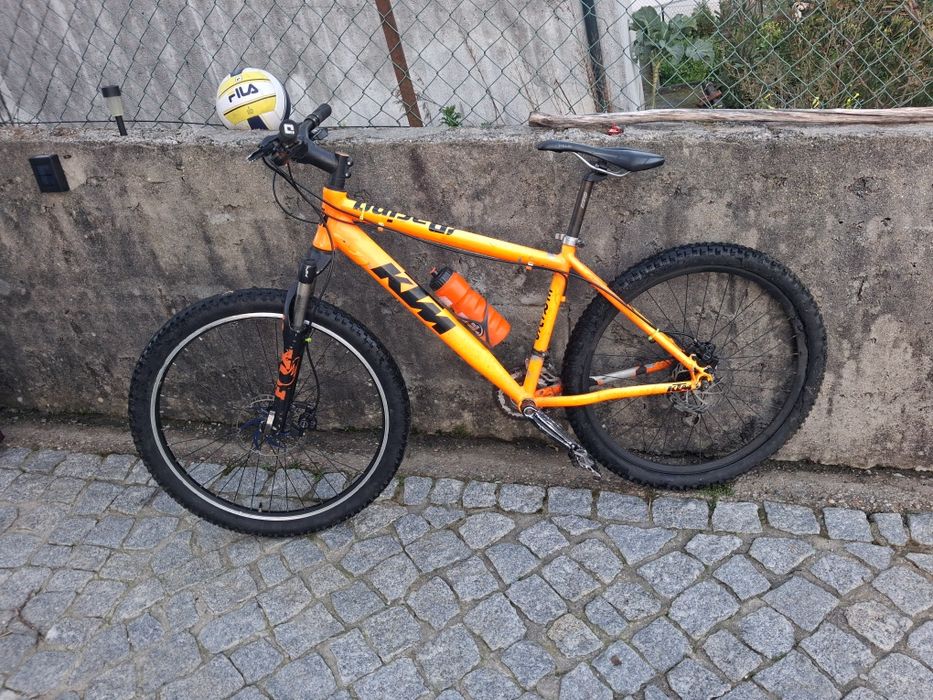Bicicleta Mountain Bike