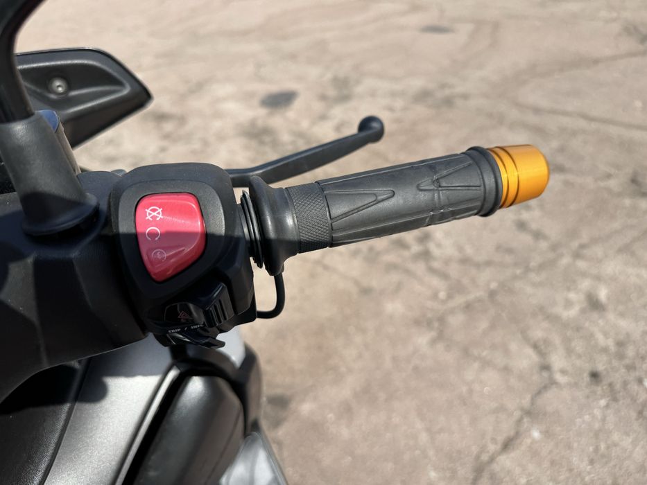 Максі-скутер Yamaha X-MAX 250 Ямаха 2018 рік ABS