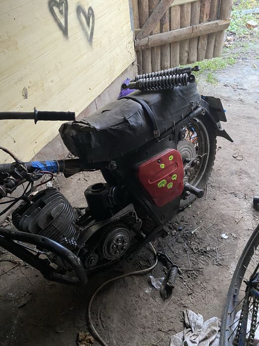 Продам иж планета 4