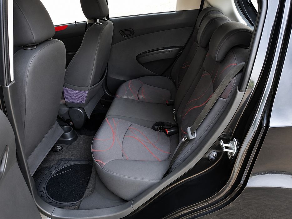 Chevrolet Spark 1.2i de 2010 (Rádio Android)