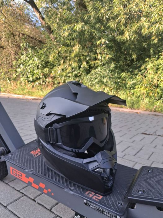 Kask na hulajnogę Vito Tivoli+ google
