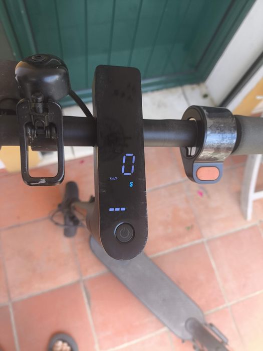 Trotinete Elétrica XIAOMI MI Essential