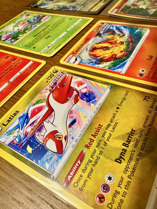 Conjunto Cartas POKÉMON SWORD AND SHIELD