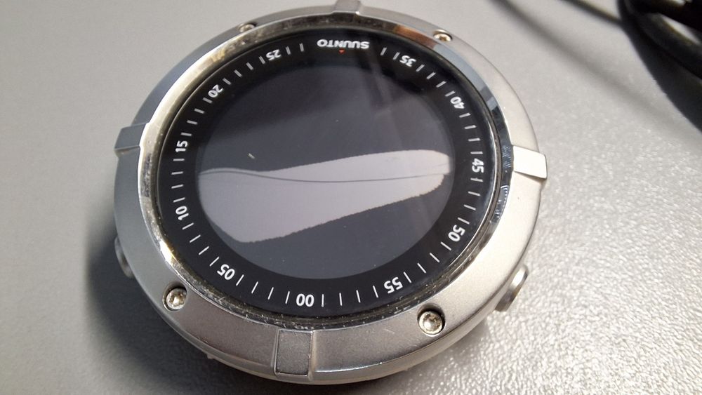 SUUNTO Spartan trainer wrist hr para peças