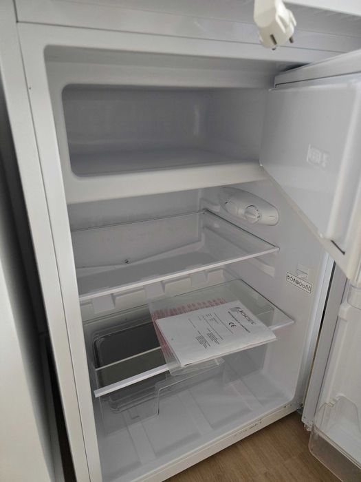 Ótimo Frigobar branco