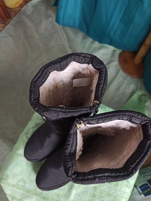 Дутые брендовые зимние сапожки 37р.Мех