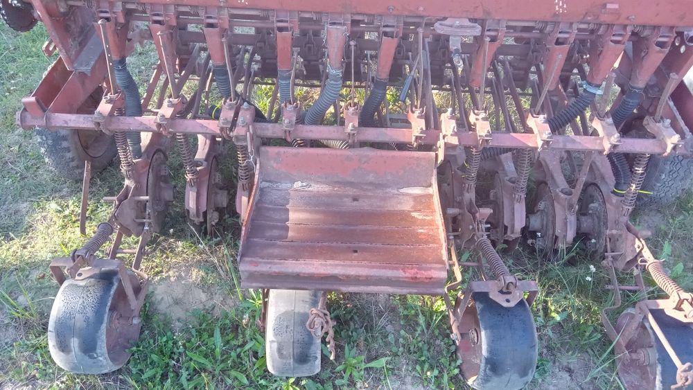 Сівалка дискова тракторна 2м
