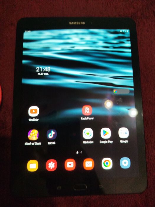 Планшет Samsung Galaxy Tab S3