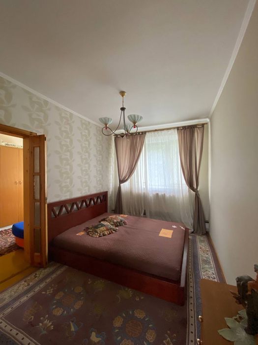 Оренда будинку в лісі із бассейном, чаном і сауною. Без чусідів