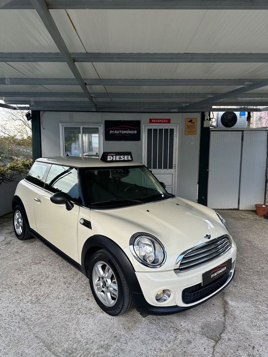 MINI 3 Portas One D
