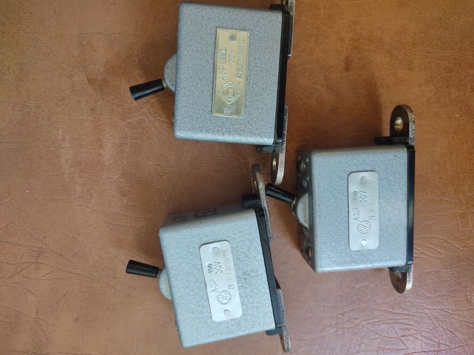 Азр 150 А 30V. !