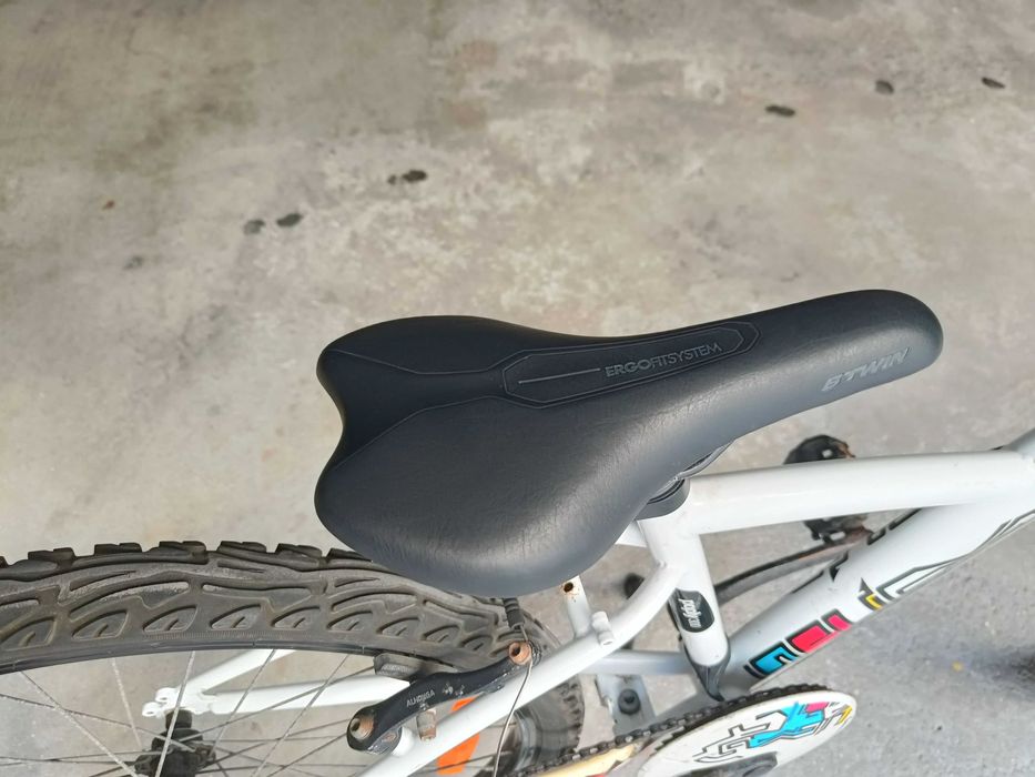 Bicicleta Roda 24 B'TWIN Poly 300 (9-13 anos)