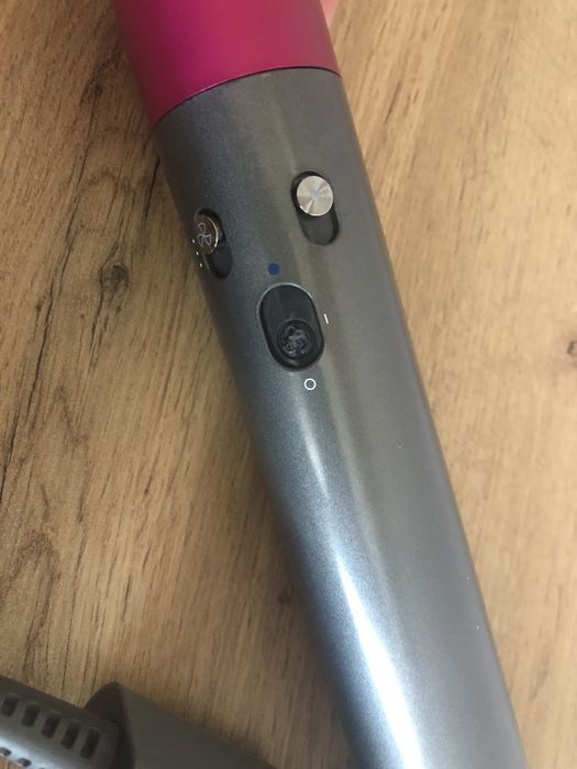 Стайлер Dyson hs01