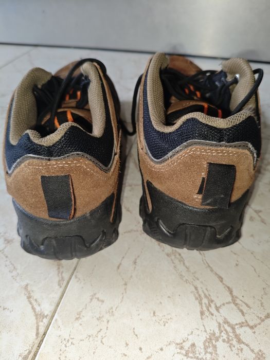 Bota Berg de Trilha ÓTIMO ESTADO